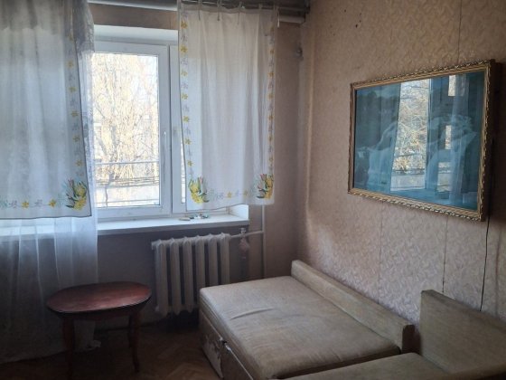 Сдам комнату в коммуне Черемушки.