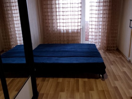 Здається кімната 17 метрів в будинку на Закревського,35  ( без комісії) Київ