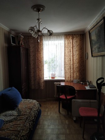 Здам кімнату для однієї дівчини Вул. Євгена Коновальця 15/4 м. Печерська, Палац України 10 хв. пішки - фото 1