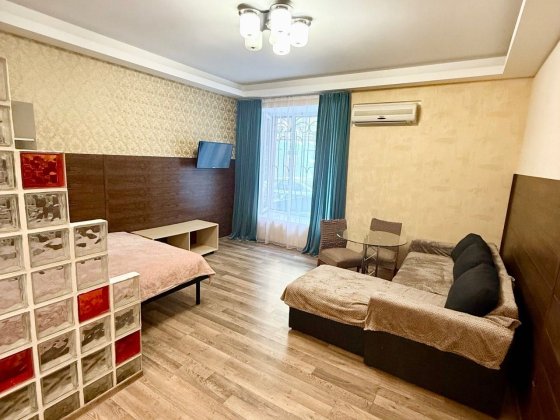Довгостроково. Садова (Дерибасівська) Одесса