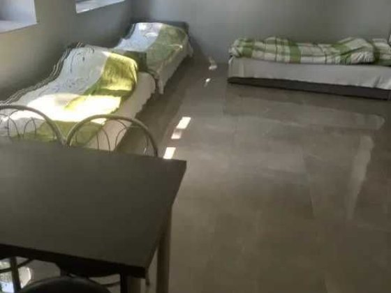Здам підселення Київ метро Дніпро хостел від власника 1600 грн міс Киев