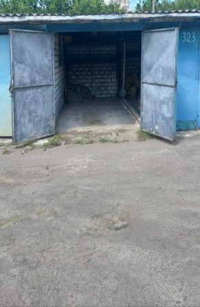 Сдам гараж ЖДВ, возле рынка - фото 1