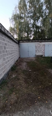 Оренда сухого капітального гаража в Чабанах, пoруч Теремки , Гатне та Хотів - фото 1
