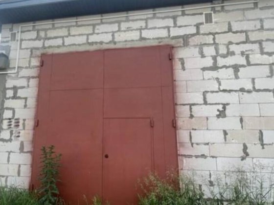 Здам половину гаража для зберігання речей( Святошинський район)Беличи Київ