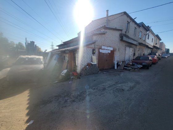 Сдам гараж в районе монетный двор  !хорошая локация  центре кооператива Київ