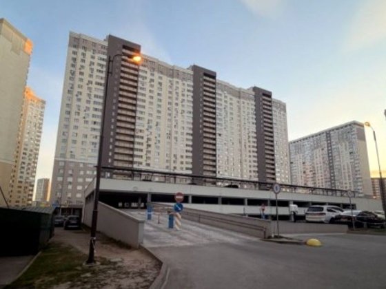 Оренда паркомісця