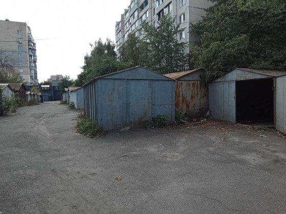 Здам  гараж  вул. Печенізька, шевченківський, Лук'янівка Київ