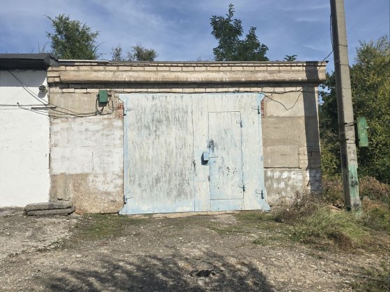 Оренда великого гаража на Вечернем Кривий Ріг
