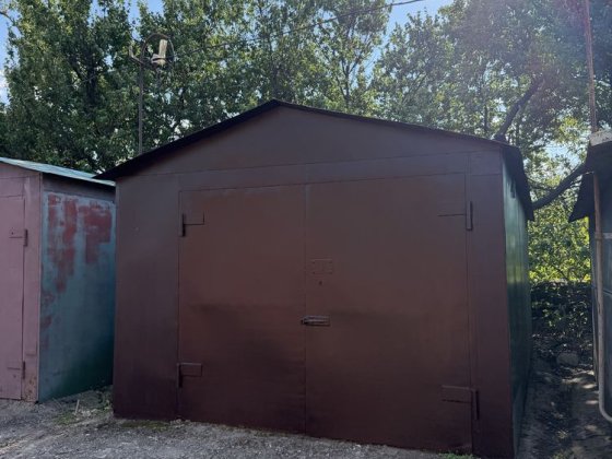 Макулан, оренда гаража Кривий Ріг