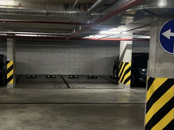 Здам паркомісце ЖК Голосіївський Київ