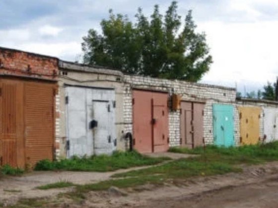 Гараж в аренду  Баси