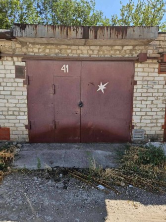 Здам капітальний гараж, вул.Дніпровське шосе - фото 1