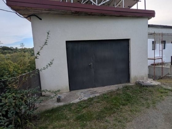 Гараж в оренду в районі геріатричного пансіонату, Майорівка Львів