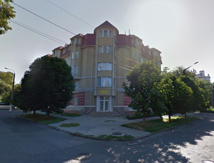 Гараж в центрі — Спаська / Шнеєрсона — Власник - фото 1