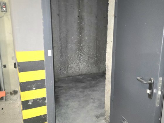 Оренда комірки у паркінгу для мотоцикла.Стрийська 45Г Львів