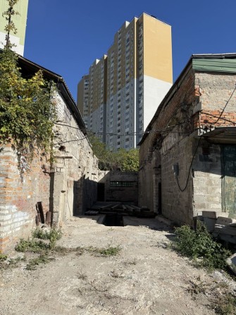 Гараж недобудова на 2 авто в  " Гідромеханізатор" - фото 1