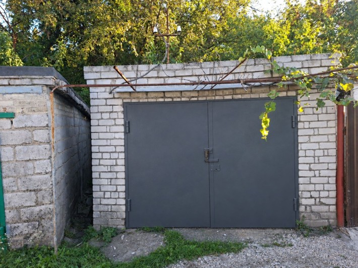 Продам капітальний гараж в м. Синельникове, Мікрорайон - фото 1