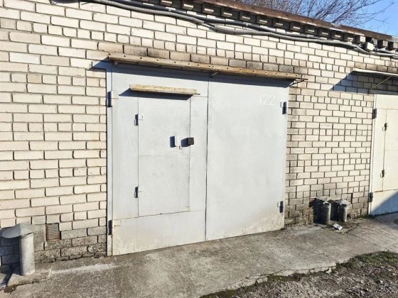 Продаж капітального гаража