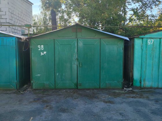металевий гараж гбк Прикордонник вулиця Світла 6б
