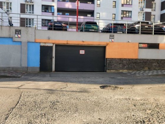 Продам паркомісце Акварелі 2 Вишневое