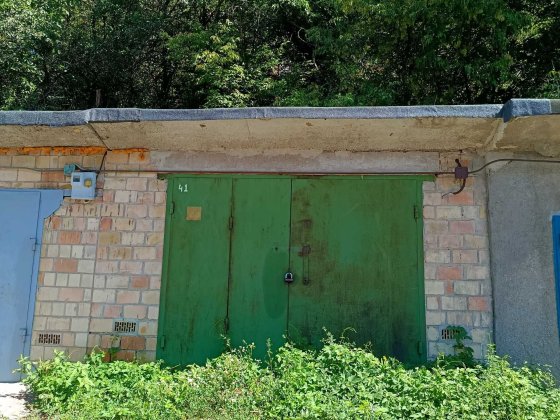 Продається капітальний цегляний гараж площею 40 м² у ГК Совки-1 вул. Радченка, 21 Солом’янський р