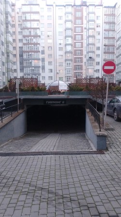 Продам паркомісця ЖК Містечко Центральне - фото 1