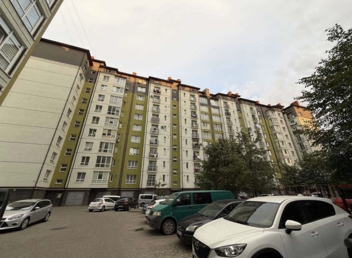 Продам гараж по вулці Василя Стуса - фото 1