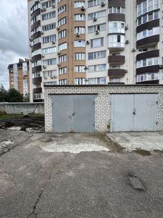 Продається гараж у центрі міста - фото 1