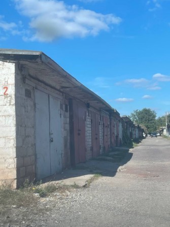 Продам гараж в кооперативі на 17му кварталі. - фото 1