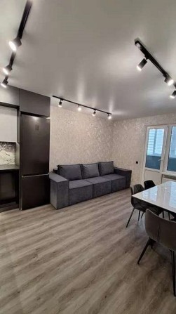 Продаж 2-к квартири вул. Ревуцького 54 - фото 1