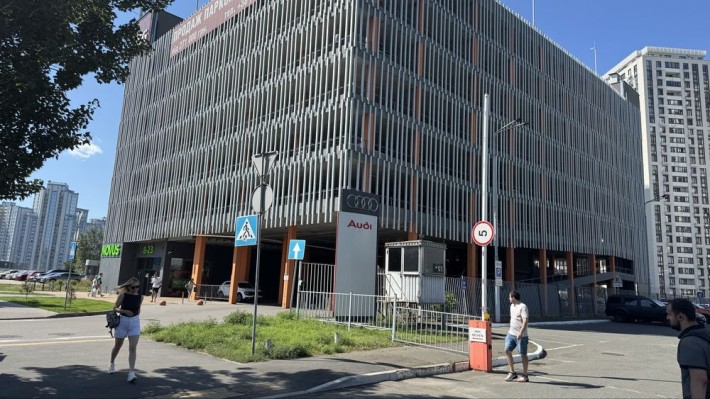 Продаж паркомісця в ЖК SEVEN (Севен) - фото 1