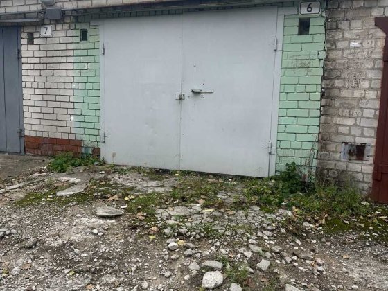 Купите гараж в кооператаве "Дослідний" на Тополе в районе Опытного
