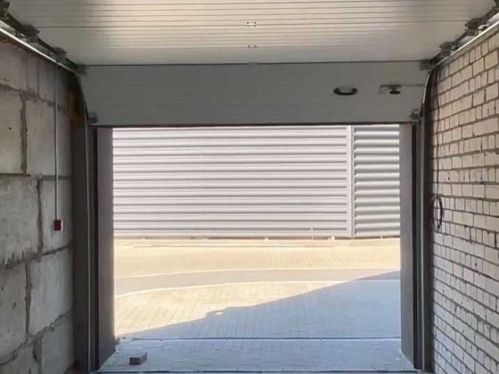 Продаж гаражного боксу ЖК Аристократ