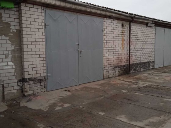 Продам гараж в ГК Левобережный 72м² на улице Генерала Захарченка