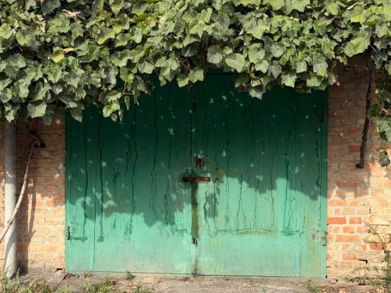 Продам капітальний гараж