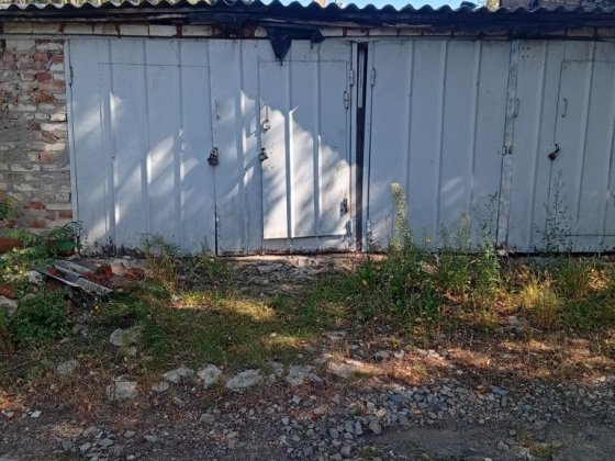 Продам гараж срочно