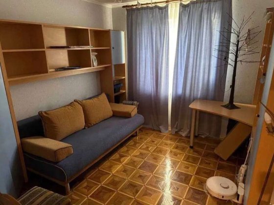 Продаж 3-к квартири вул. Степана Рудницького 15 Київ