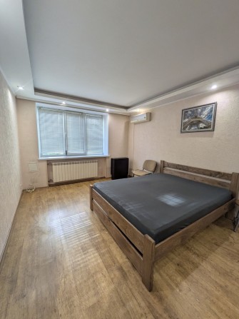 Оренда 1 квартири. Незалежності 10 А. Гостинка - фото 1