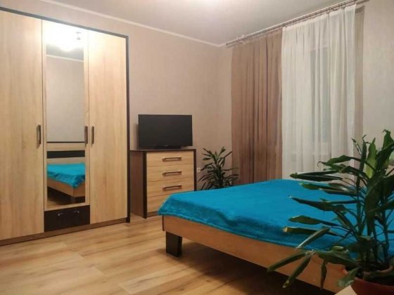 Здається 2-кімнатна квартира. Бровари, Грушевського, біля парку Бровары