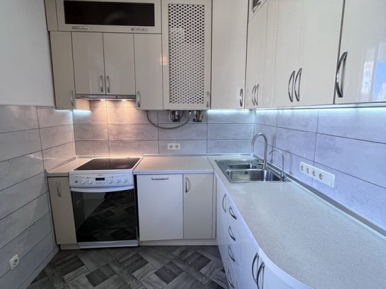 Довгострокова оренда 1 кімнатної квартири в ЖК Квартал Буча 15000$ Буча