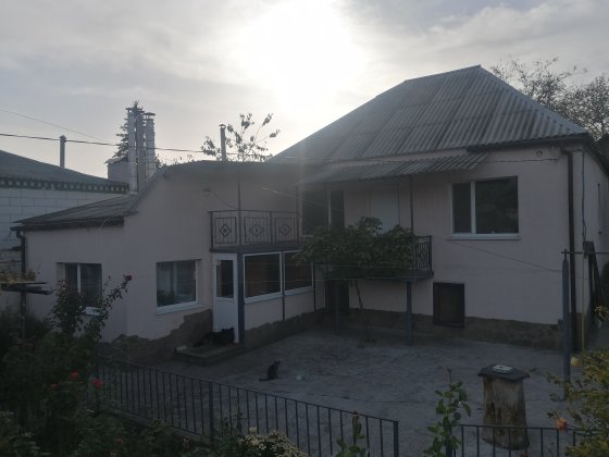 Продам великолепный дом в Диевке 1.