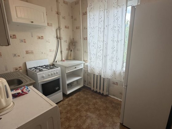 Чернігівська метро 5 хвилин, вулиця Кіото 5,  здам 2 кімнатну
