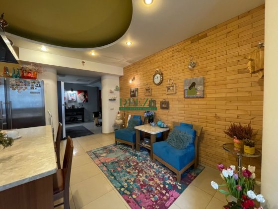 Оренда 4-х кімнатної квартири 160 м2 центр міста вул. Дмитрівська, 56
