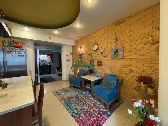 Оренда 4-х кімнатної квартири 160 м2 центр міста вул. Дмитрівська, 56 - фото 1