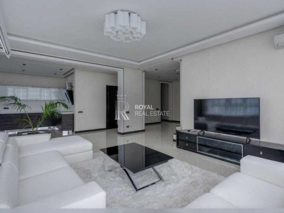Оренда Квартира Київ ЖК «Новопечерські Липки» 4 кімнати 190 м² 27 поверх Панорамний вид Дизайнерськи Киев