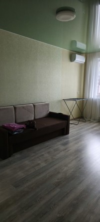 Сдам 1к квартиру 46м.кв - фото 1