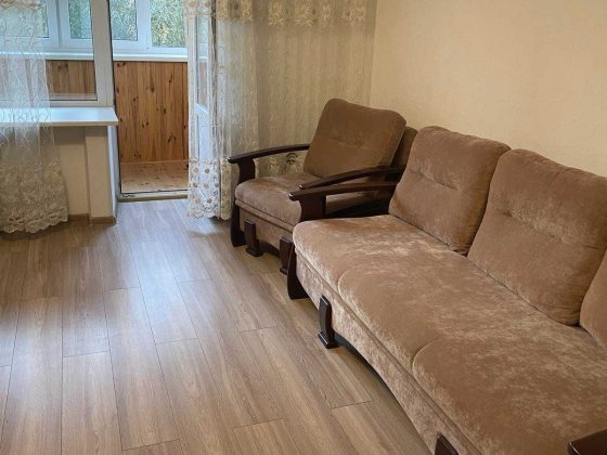 КПІ, Коперника 16а, 68 в.м. 3к квартира з ремонтом, 23000 грн. Киев