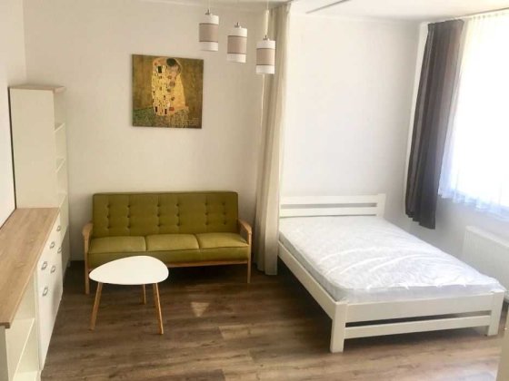 Здається квартира-студія в ЖК «Яскравий», вул. Калнишевського Київ