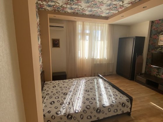 Сдам 3-к квартиру жк лико-град , Хозяйка,2этаж Киев