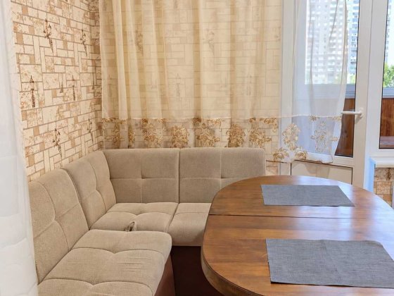 Оренда довгострокова 1-кім. квартира 43,4 м², Закревського 101, генератор на ліфт, власник Київ